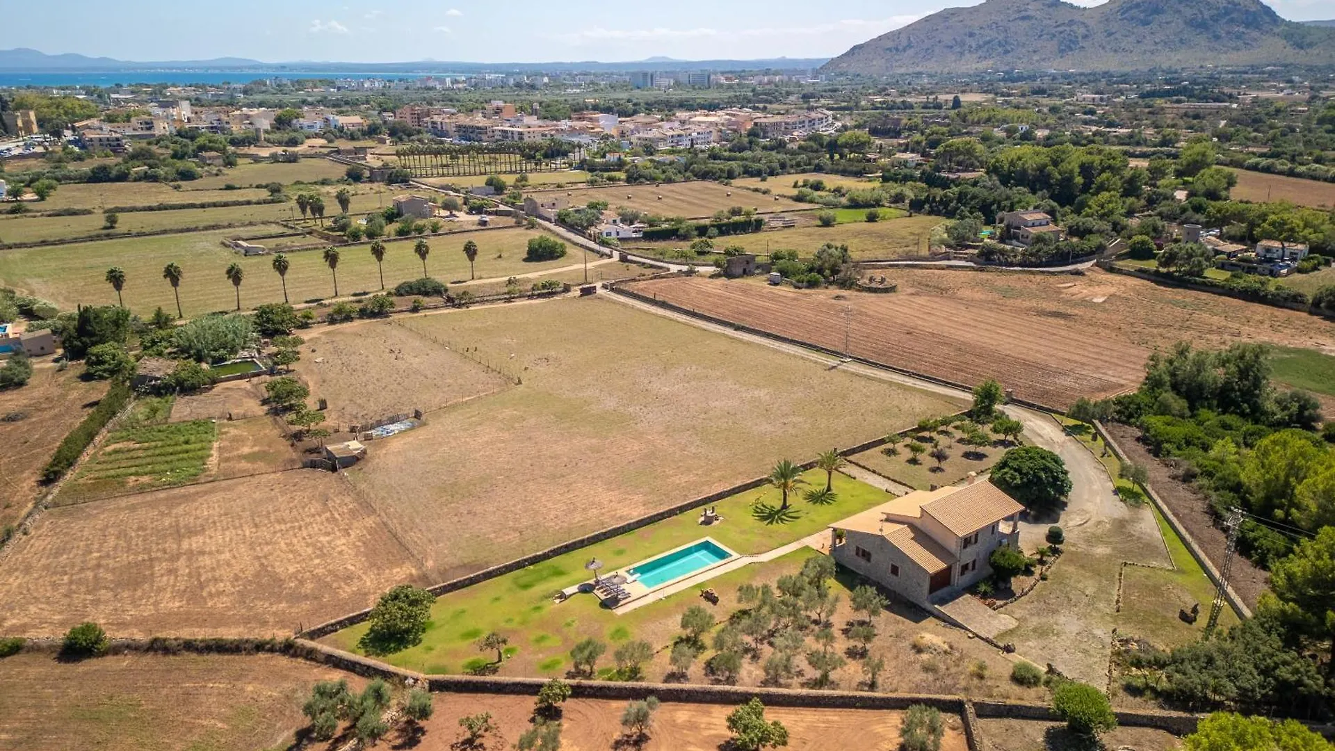 Villa Can Mosca, Garden And Swimming Pool Close To Beach الكوذيا
